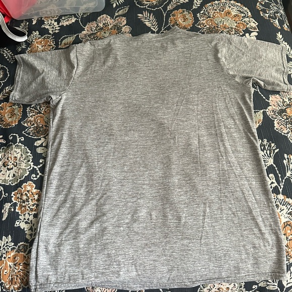 Patagonia Women’s Capilene Top size medium - Picture 4 of 5